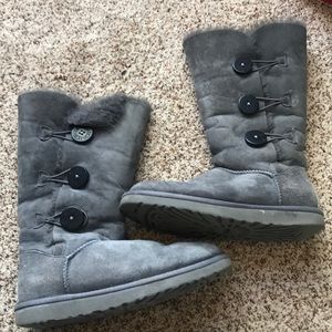 UGG triple Bailey button boots gray